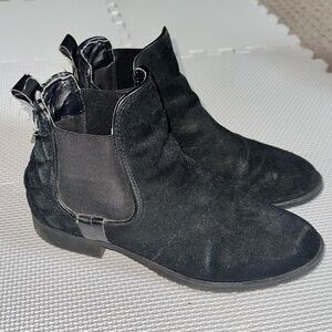 Steve Madden Black Booties